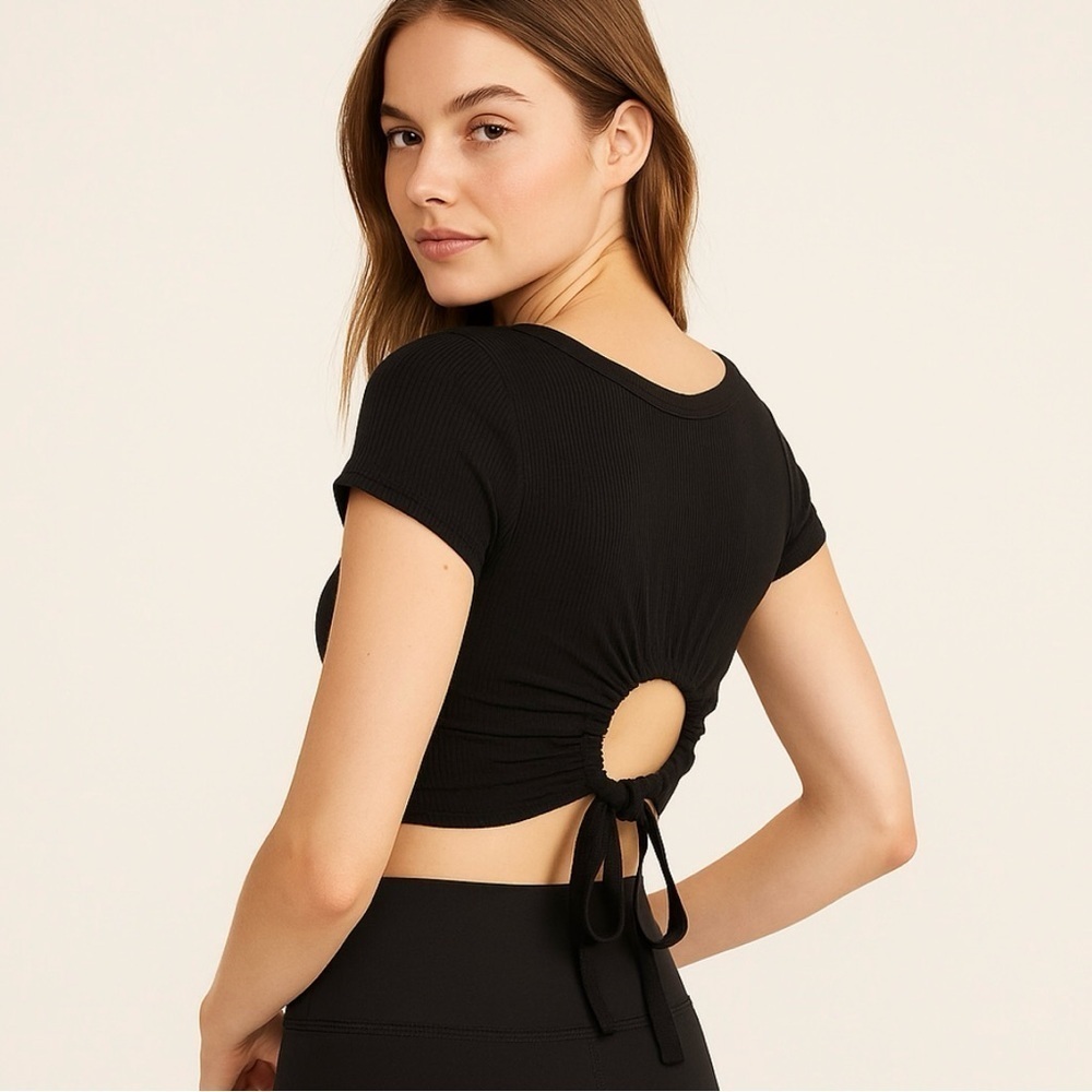 Off Line by Aerie Ribbed Cropped Top With Back Cutout Size Small